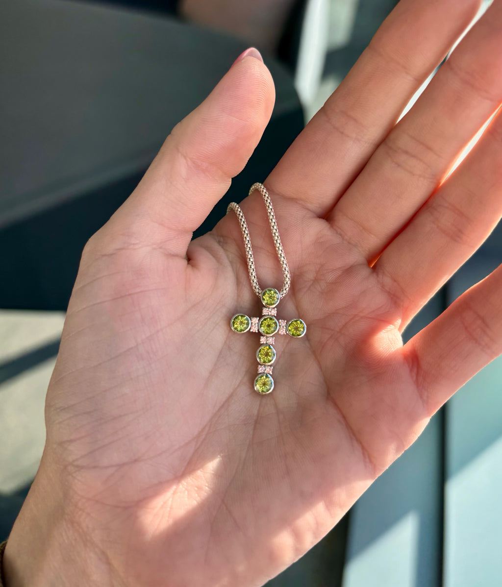 Saint Olivia Classic Mini Cross - Peridot & Pink Diamonds
